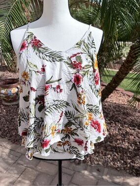 cha cha vente Floral Spaghetti-Strap Camisole w/Red + Yellow Blooms - Size L